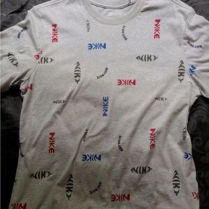 Brand new Nike tee never worn , super soft